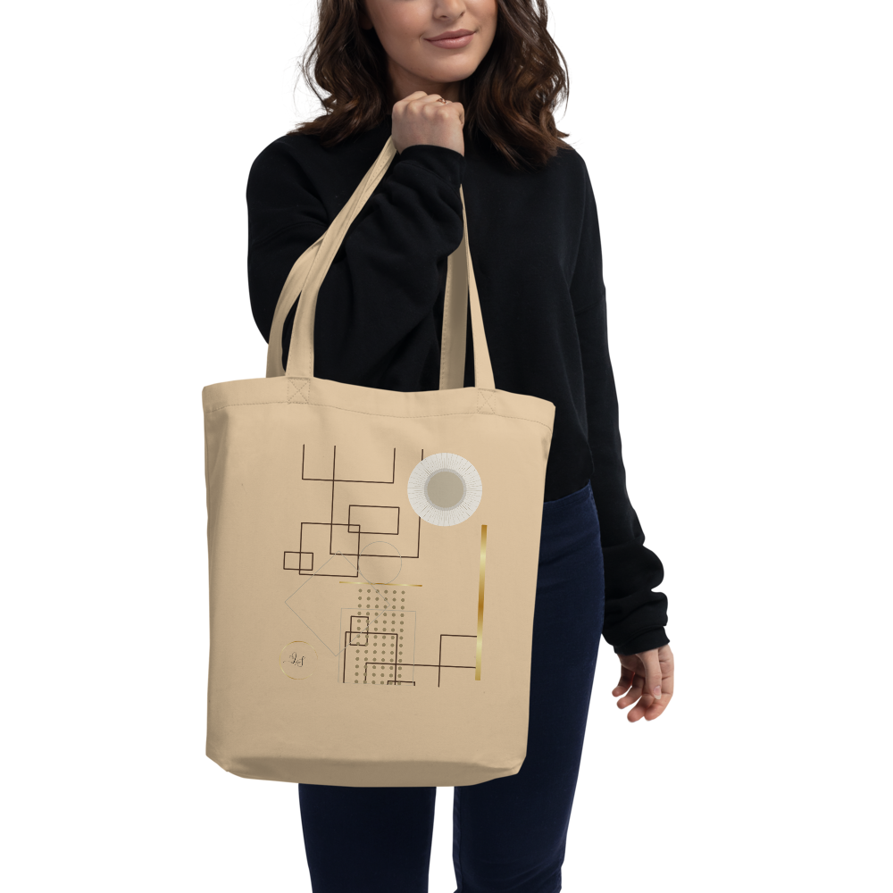 Person carrying the beige Lumine tote beg with minimalist geometric design, front view